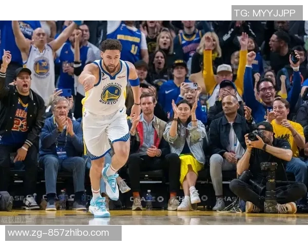 2016年勇士与76人精彩对决回顾：历史交锋与球队发展分析